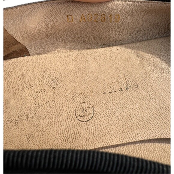 Authentic Chanel Women’s Size 7 Cap Toe CC Logo Black Iconic Ballet Flats - Picture 5 of 16